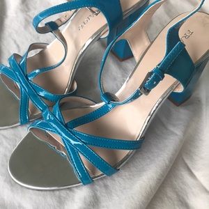 blue strappy short sandal heels